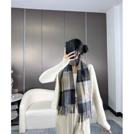 Scarf-Bur-118