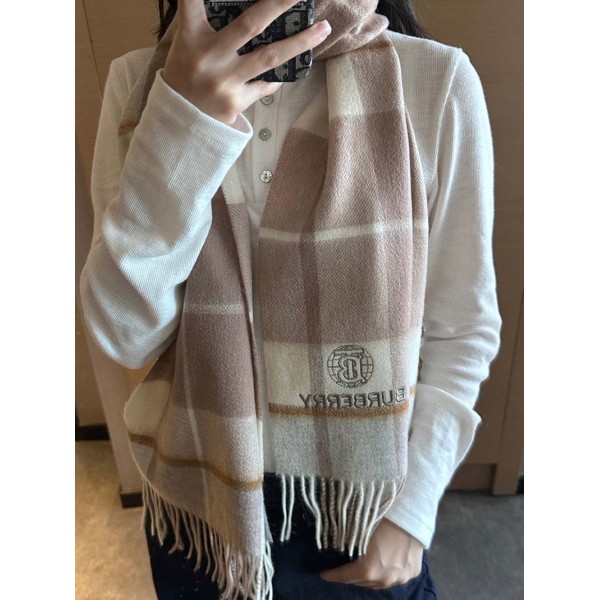 Scarf-Bur-135