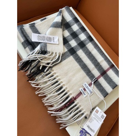 Scarf-Bur-209