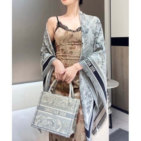 Scarf-Dior-052