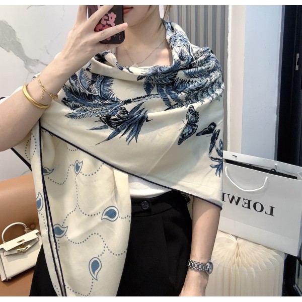 Scarf-Dior-084