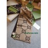 Scarf-Gu034