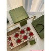 Scarf-Gu062