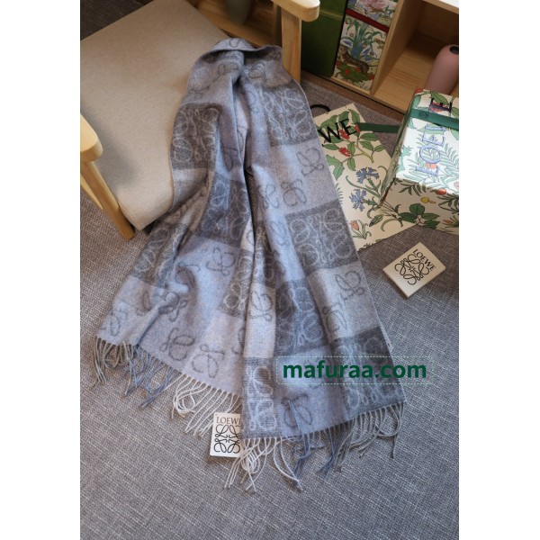 Scarf-Loe-072