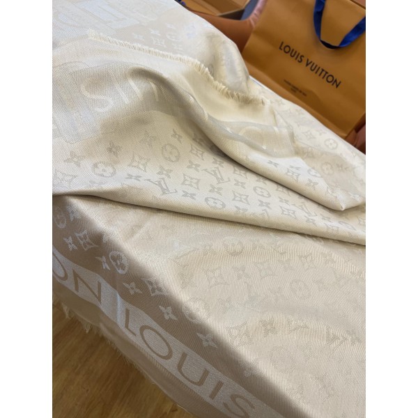 Scarf-lv-011