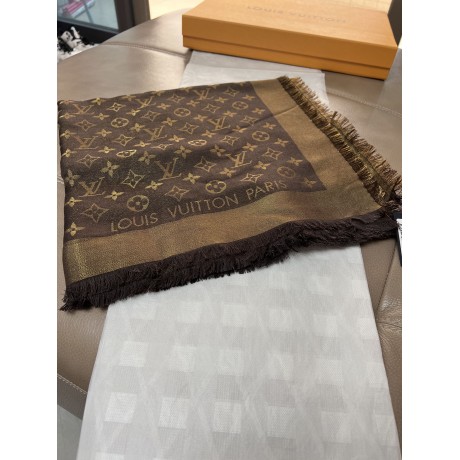 Scarf-lv-032