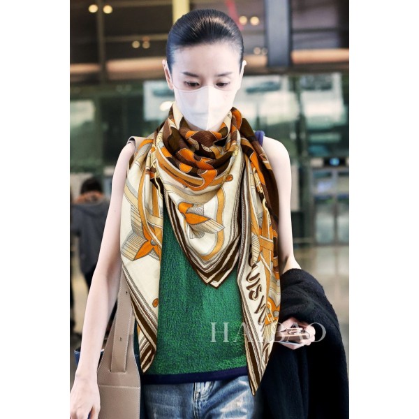 Scarf-lv-068