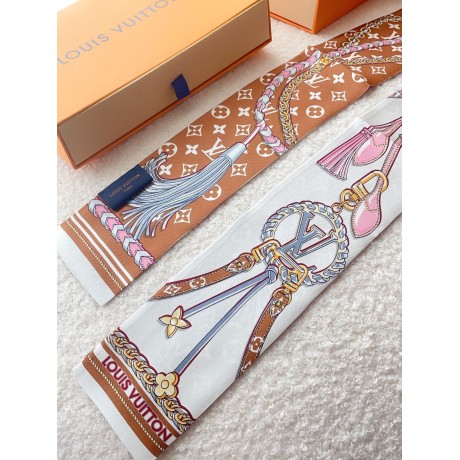 Scarf-lv-097