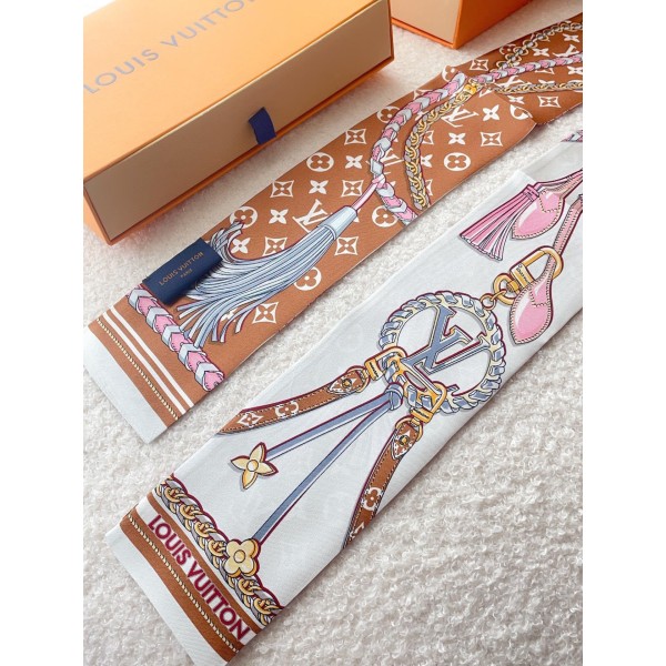 Scarf-lv-097