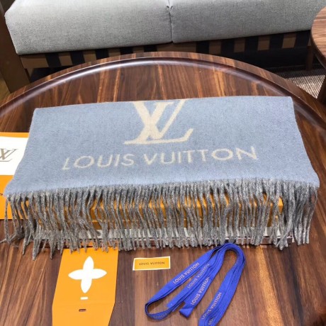 Scarf-lv-133