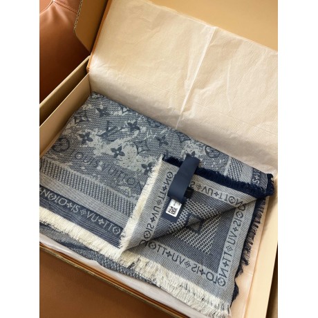Scarf-lv-137