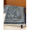 Scarf-lv-137