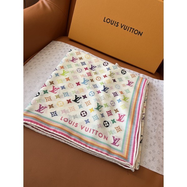 Scarf-lv-139