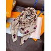 Scarf-lv-151