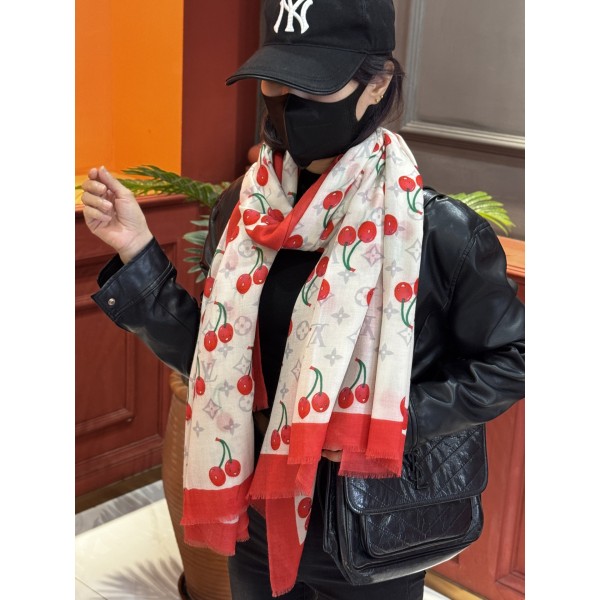 Scarf-lv-157