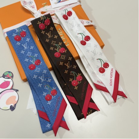 Scarf-lv-170