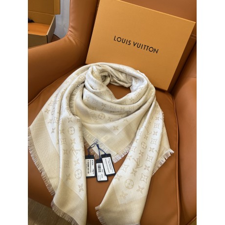 Scarf-lv-182