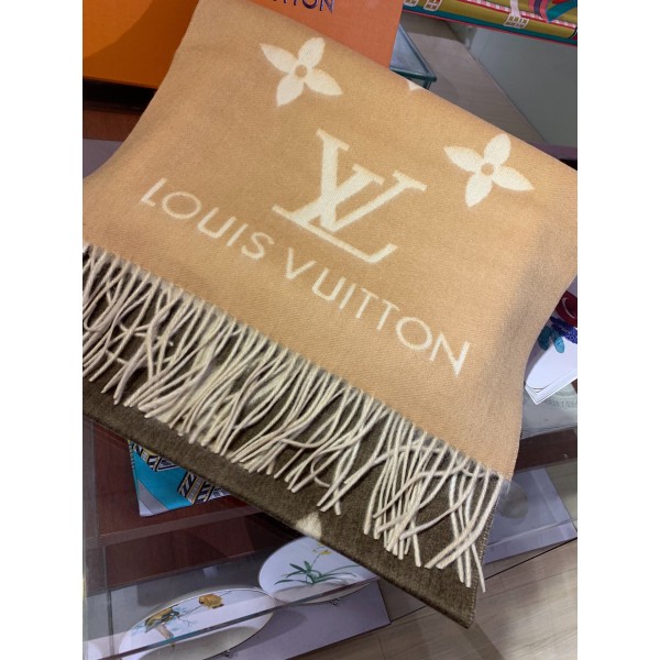Scarf-lv-189