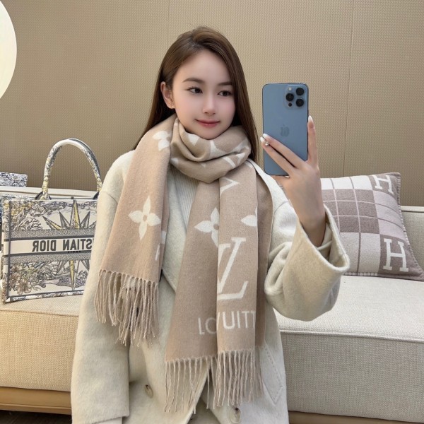Scarf-lv-202