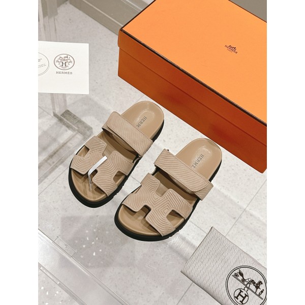 Xie-Her-060