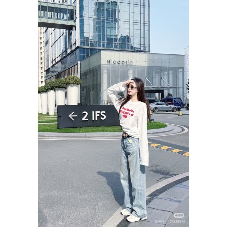 Yi-Acne-034