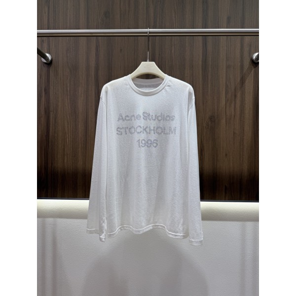 Yi-Acne-060