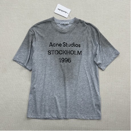 Yi-Acne-066
