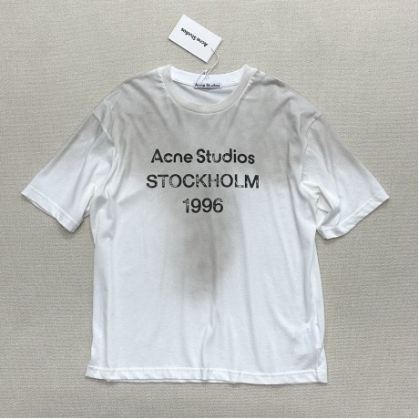Yi-Acne-068