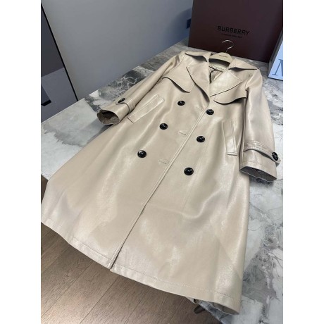 Yi-burberry-008