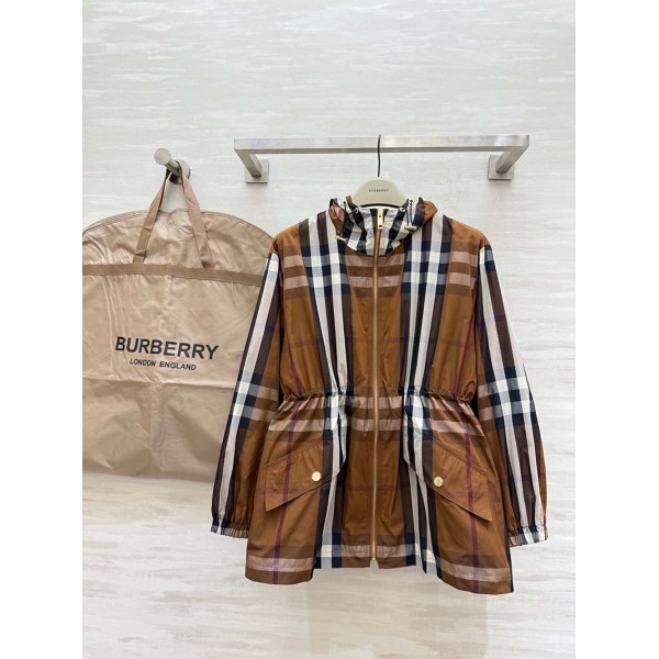 Yi-burberry-064